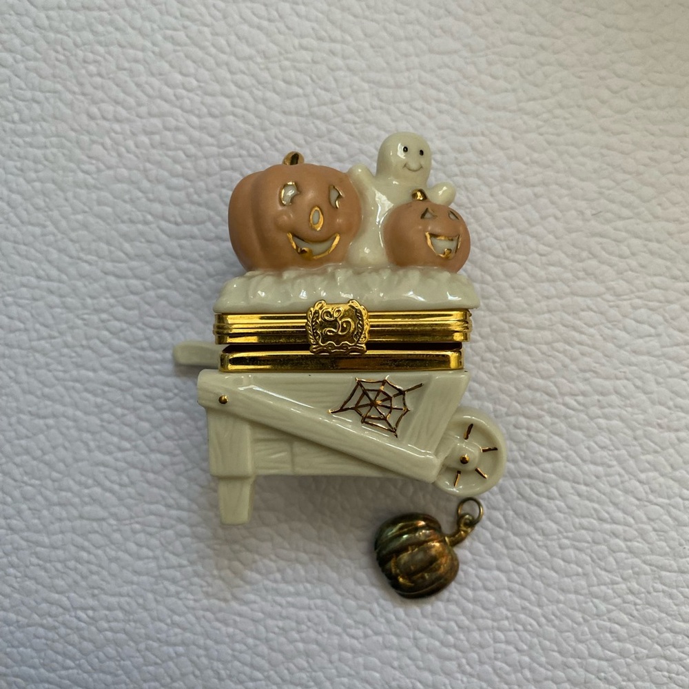 🎃LENOX Halloween HAYRIDE Pumpkin and Ghost Trinket Treasure Box